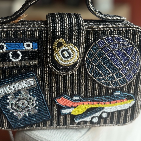 Viral Beaded Black and Silver Women's Bag - Picture 4 of 6